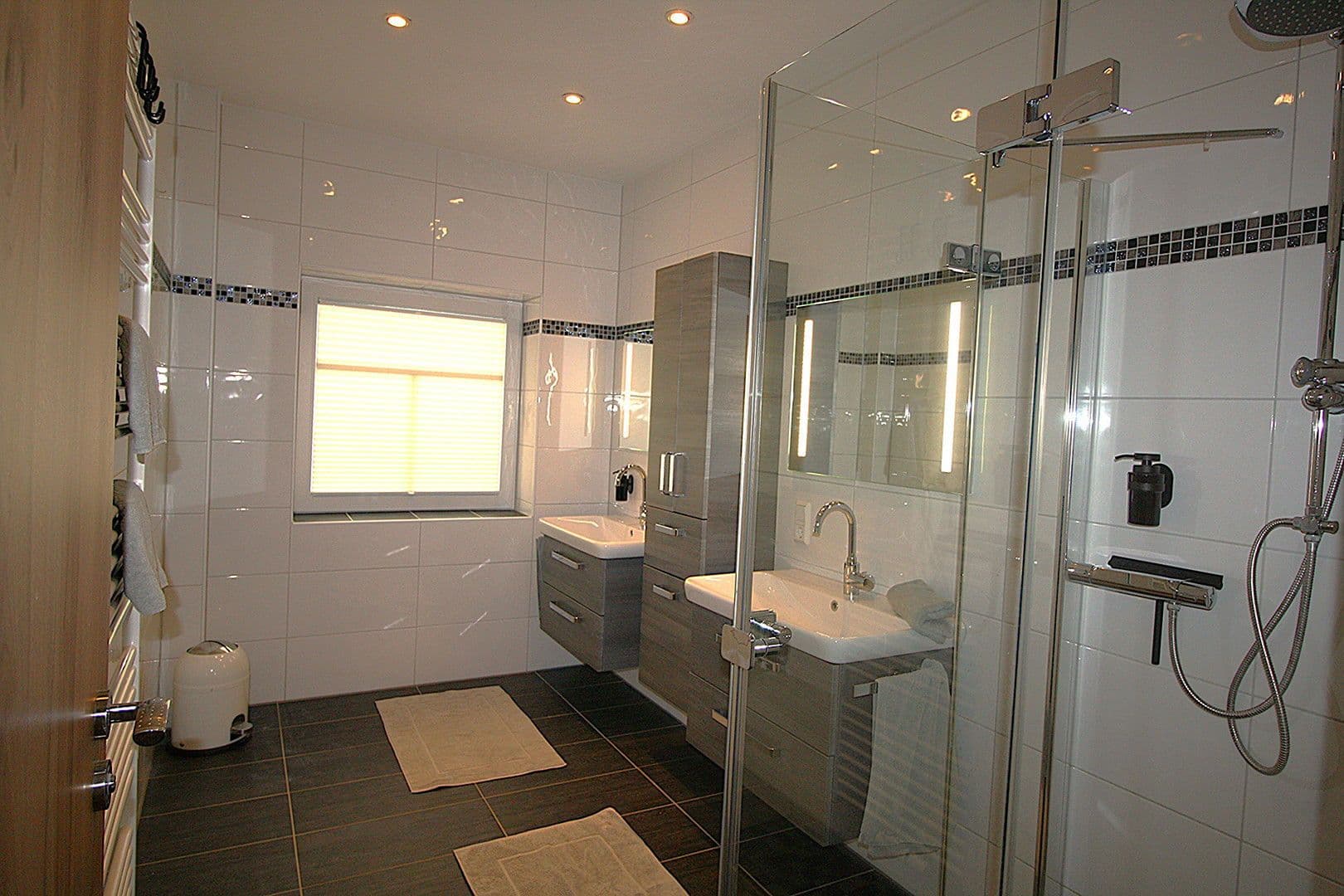 Prodej domu 165 m², pozemek 983 m², Linienweg 5 c, Berumbur, Dolní Sasko Prodej domu 165 m², pozemek 983 m², Linienweg 5 c, Berumbur, Dolní Sasko