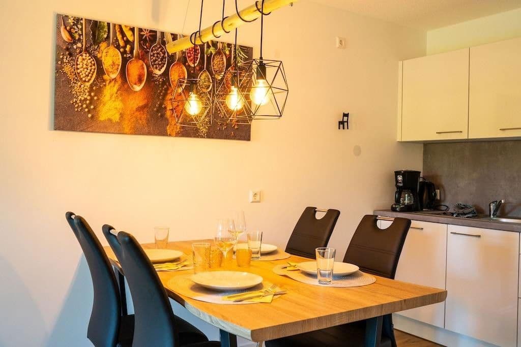 Pronájem bytu 2+1 64 m², Gaienhofen, Bádensko-Württembersko Pronájem bytu 2+1 64 m², Gaienhofen, Bádensko-Württembersko
