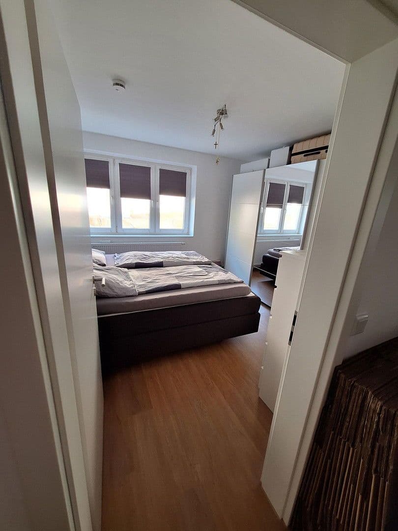 Pronájem bytu 5+1 125 m², Reuther Str. 25, Forchheim, Bavorsko Pronájem bytu 5+1 125 m², Reuther Str. 25, Forchheim, Bavorsko