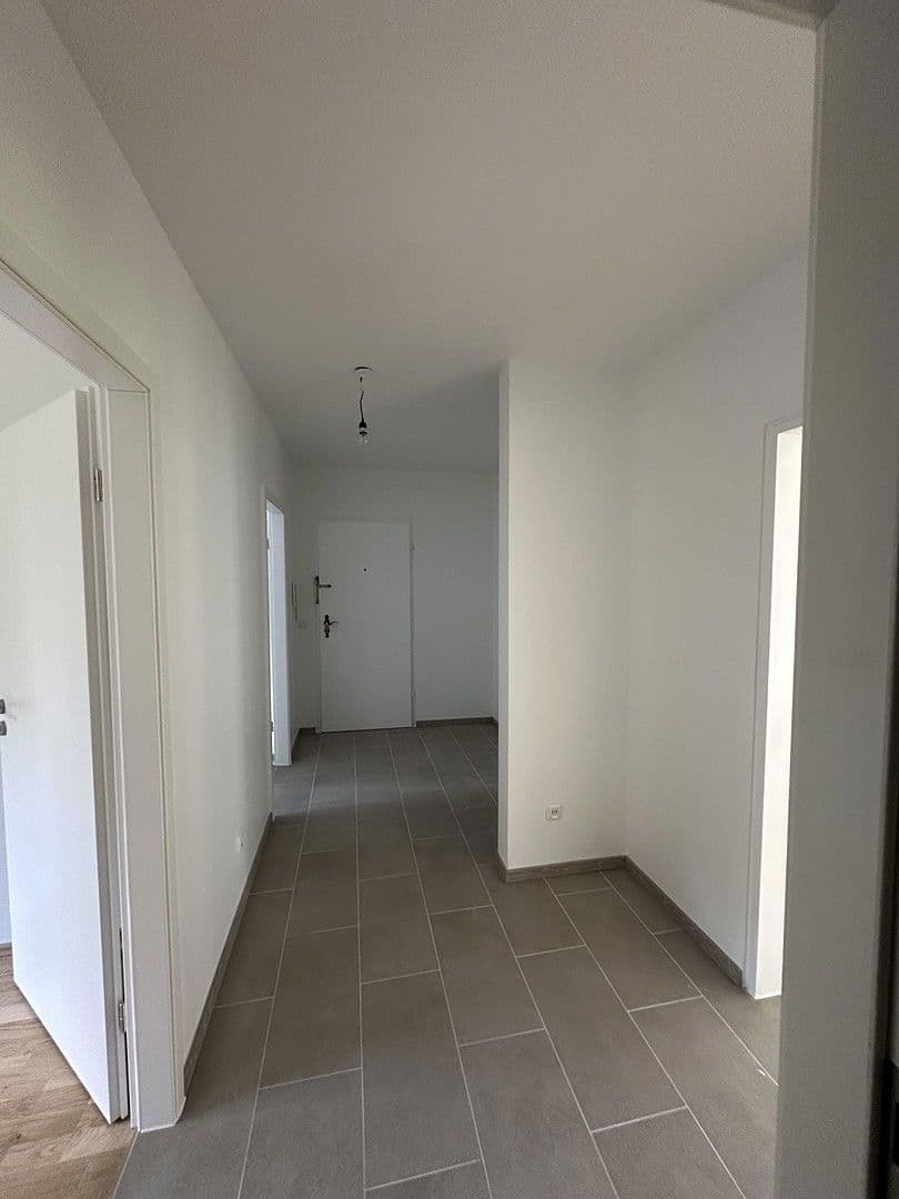 Prodej bytu 2+1 64 m², Adolf-Baeyer-Damm 30, München, Bavorsko Prodej bytu 2+1 64 m², Adolf-Baeyer-Damm 30, München, Bavorsko