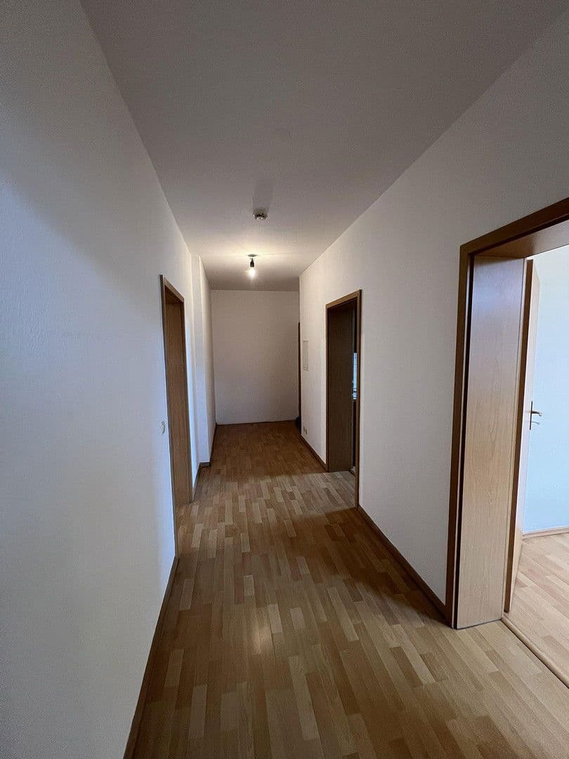 Pronájem bytu 3+1 71 m², Klosterstraße 9a, Žíč, Sasko-Anhaltsko Pronájem bytu 3+1 71 m², Klosterstraße 9a, Žíč, Sasko-Anhaltsko