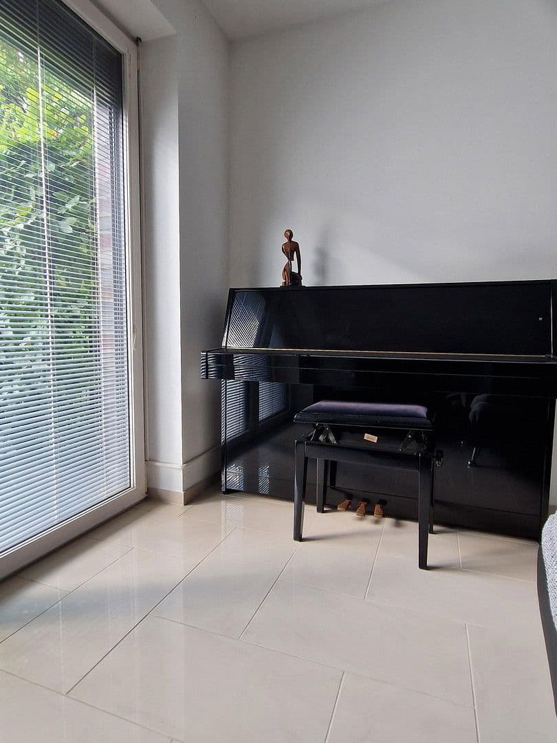 Pronájem bytu 3+kk 89 m², Recklinghausen, Severní Porýní-Vestfálsko Pronájem bytu 3+kk 89 m², Recklinghausen, Severní Porýní-Vestfálsko
