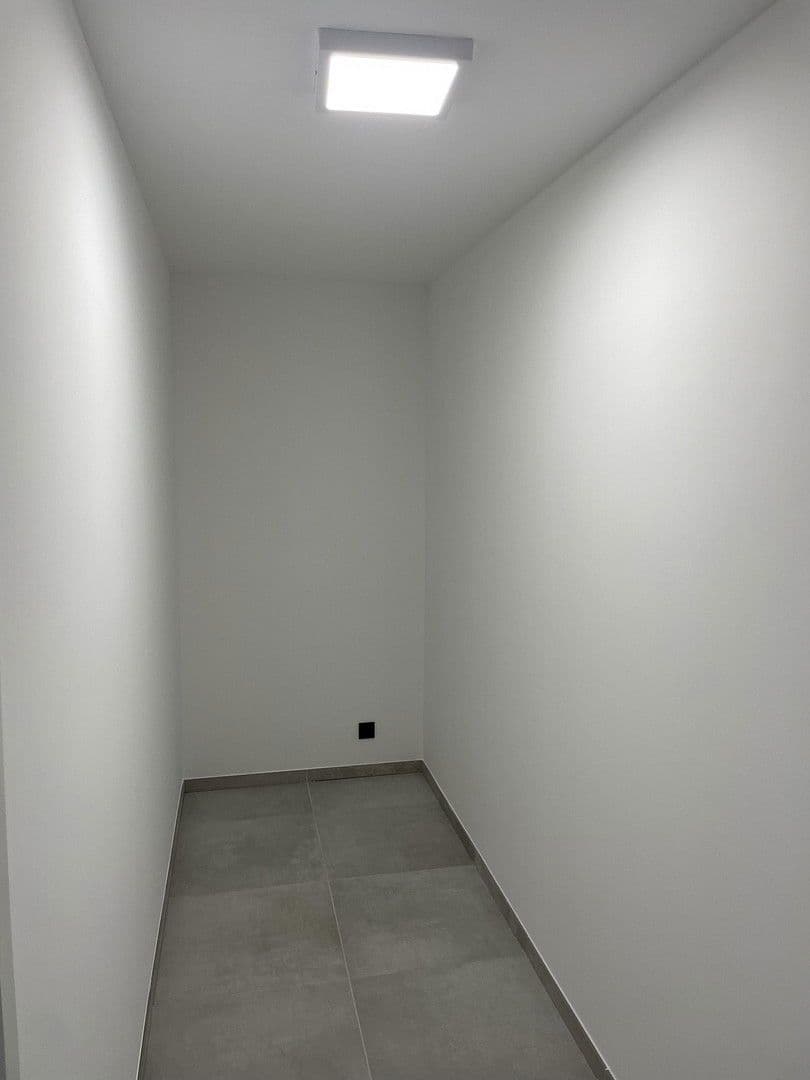 Prodej bytu 5+1 142 m², Herzogenaurach, Bavorsko Prodej bytu 5+1 142 m², Herzogenaurach, Bavorsko