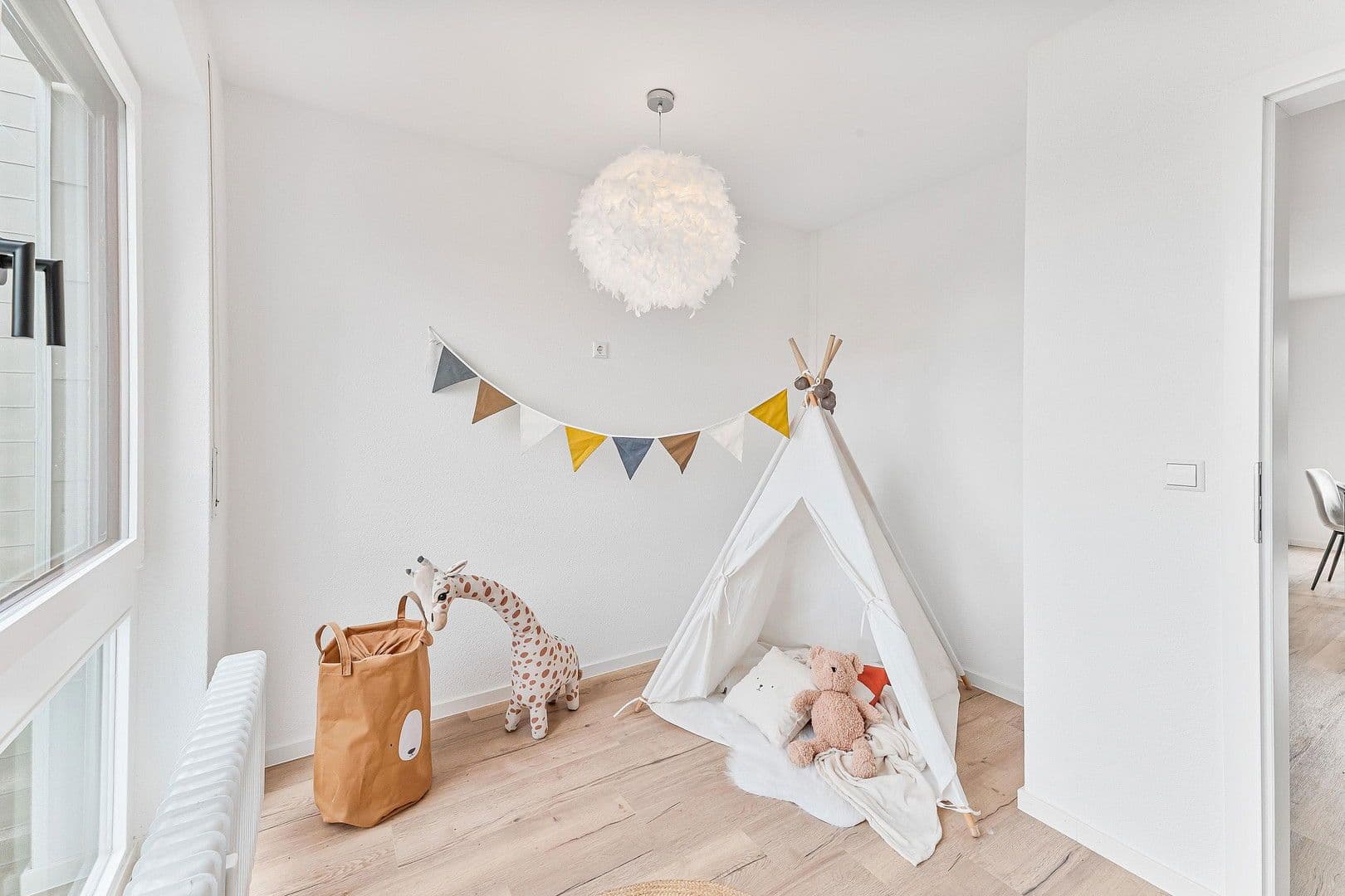 Prodej bytu 3+1 70 m², Leinfelden-Echterdingen, Bádensko-Württembersko Prodej bytu 3+1 70 m², Leinfelden-Echterdingen, Bádensko-Württembersko