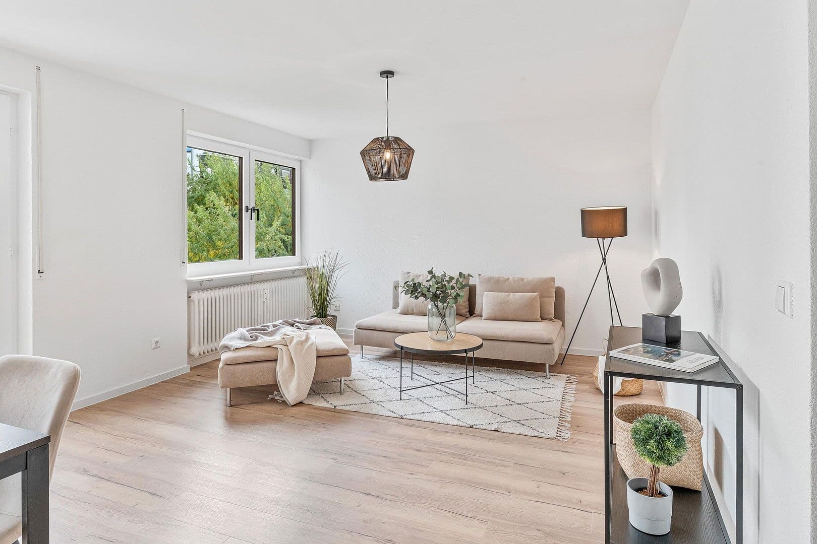 Prodej bytu 3+1 70 m², Leinfelden-Echterdingen, Bádensko-Württembersko Prodej bytu 3+1 70 m², Leinfelden-Echterdingen, Bádensko-Württembersko