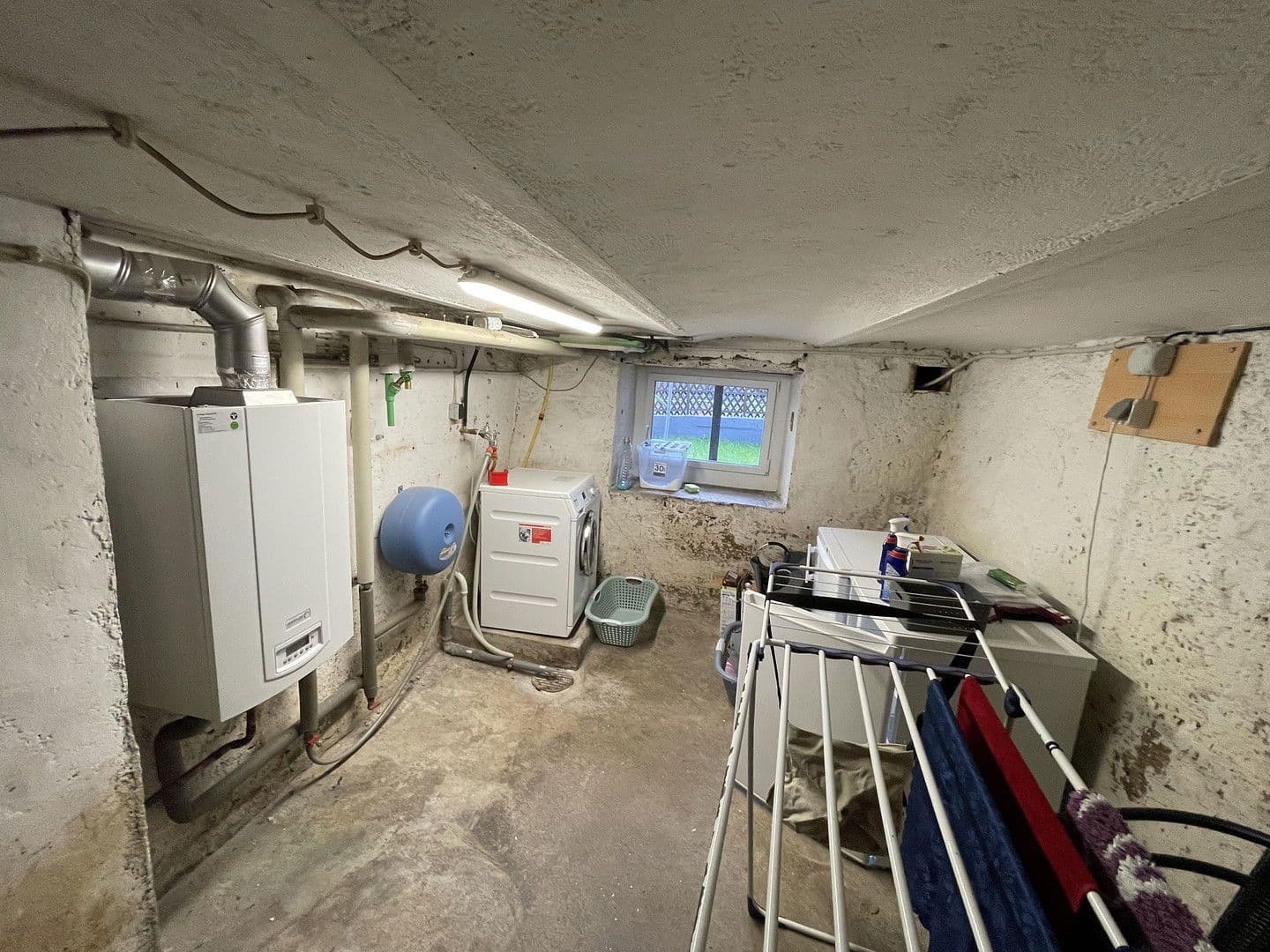 Prodej domu 80 m², pozemek 380 m², Kirner Straße 103, Kirn, Porýní-Falc Prodej domu 80 m², pozemek 380 m², Kirner Straße 103, Kirn, Porýní-Falc