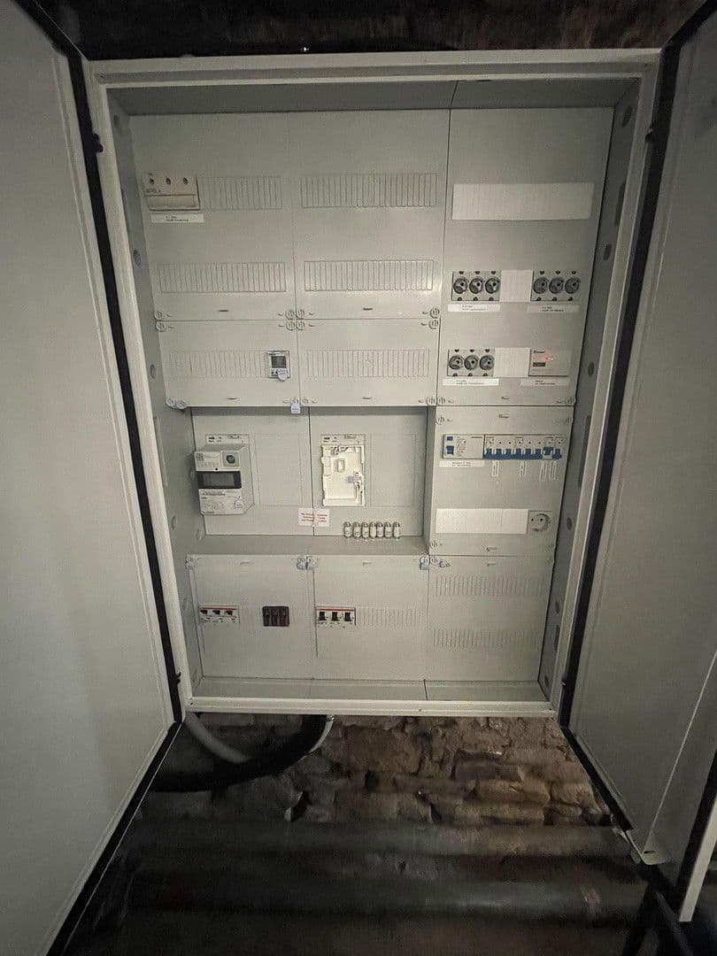 Prodej domu 80 m², pozemek 380 m², Kirner Straße 103, Kirn, Porýní-Falc Prodej domu 80 m², pozemek 380 m², Kirner Straße 103, Kirn, Porýní-Falc