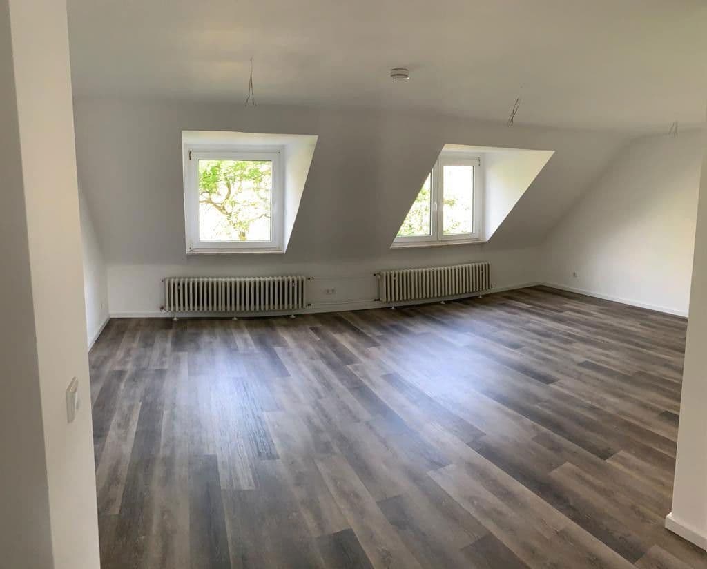 Pronájem bytu 3+1 68 m², Rixdorfer Straße 12, Köln, Severní Porýní-Vestfálsko Pronájem bytu 3+1 68 m², Rixdorfer Straße 12, Köln, Severní Porýní-Vestfálsko