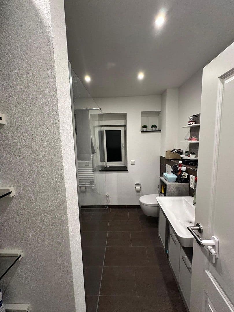 Pronájem bytu 3+1 72 m², Thyrsusstraße 126, Trier, Porýní-Falc Pronájem bytu 3+1 72 m², Thyrsusstraße 126, Trier, Porýní-Falc