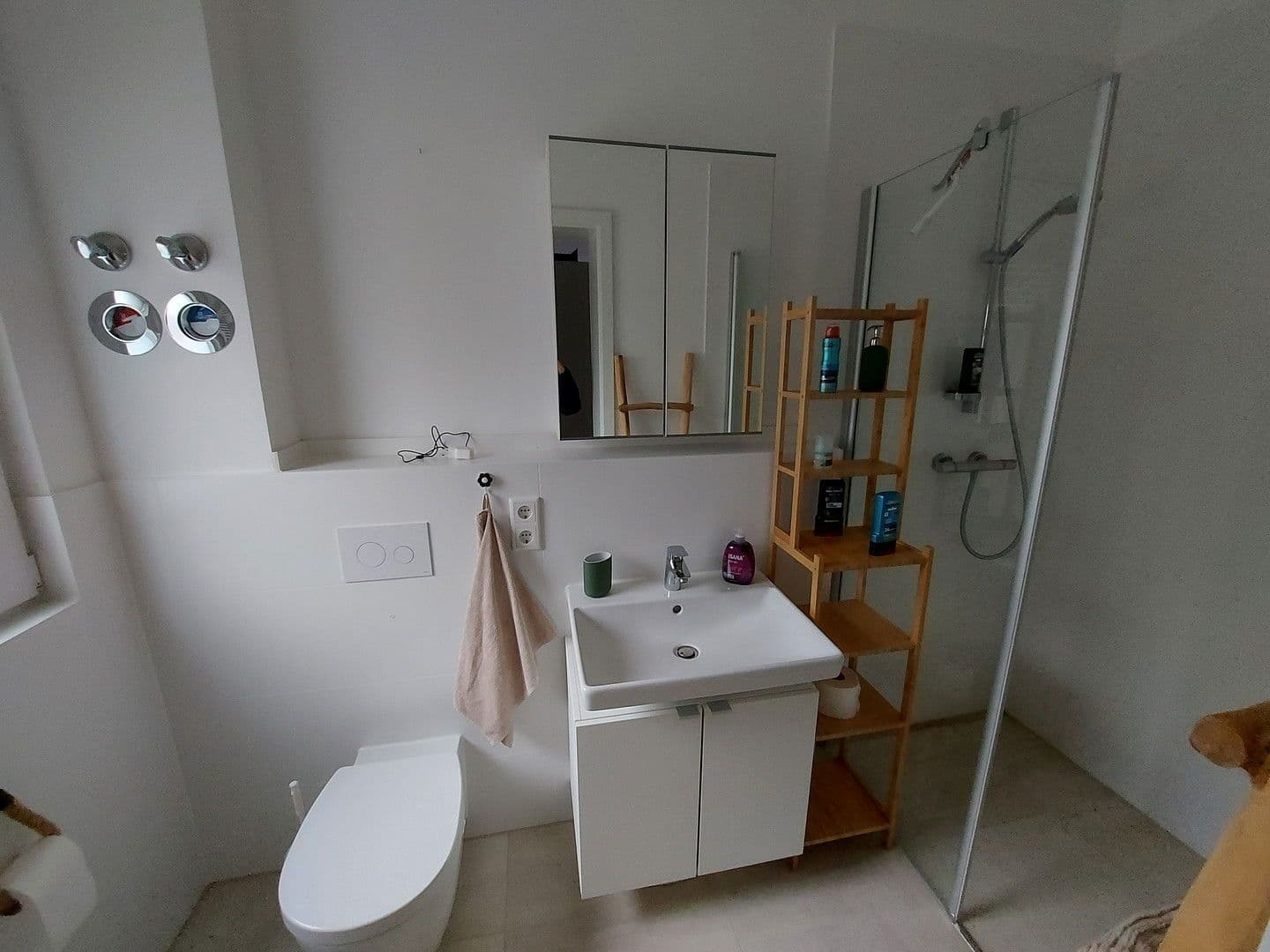 Pronájem bytu 3+1 68 m², Hangweg 9, Castrop-Rauxel, Severní Porýní-Vestfálsko Pronájem bytu 3+1 68 m², Hangweg 9, Castrop-Rauxel, Severní Porýní-Vestfálsko