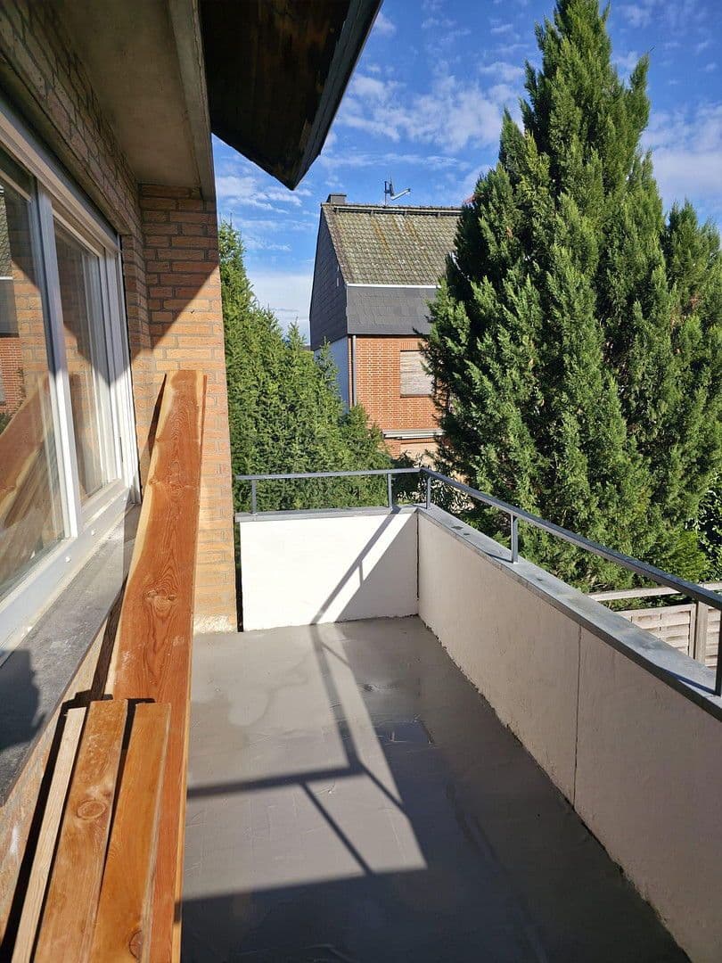 Pronájem bytu 1+1 60 m², Wesseling, Severní Porýní-Vestfálsko Pronájem bytu 1+1 60 m², Wesseling, Severní Porýní-Vestfálsko