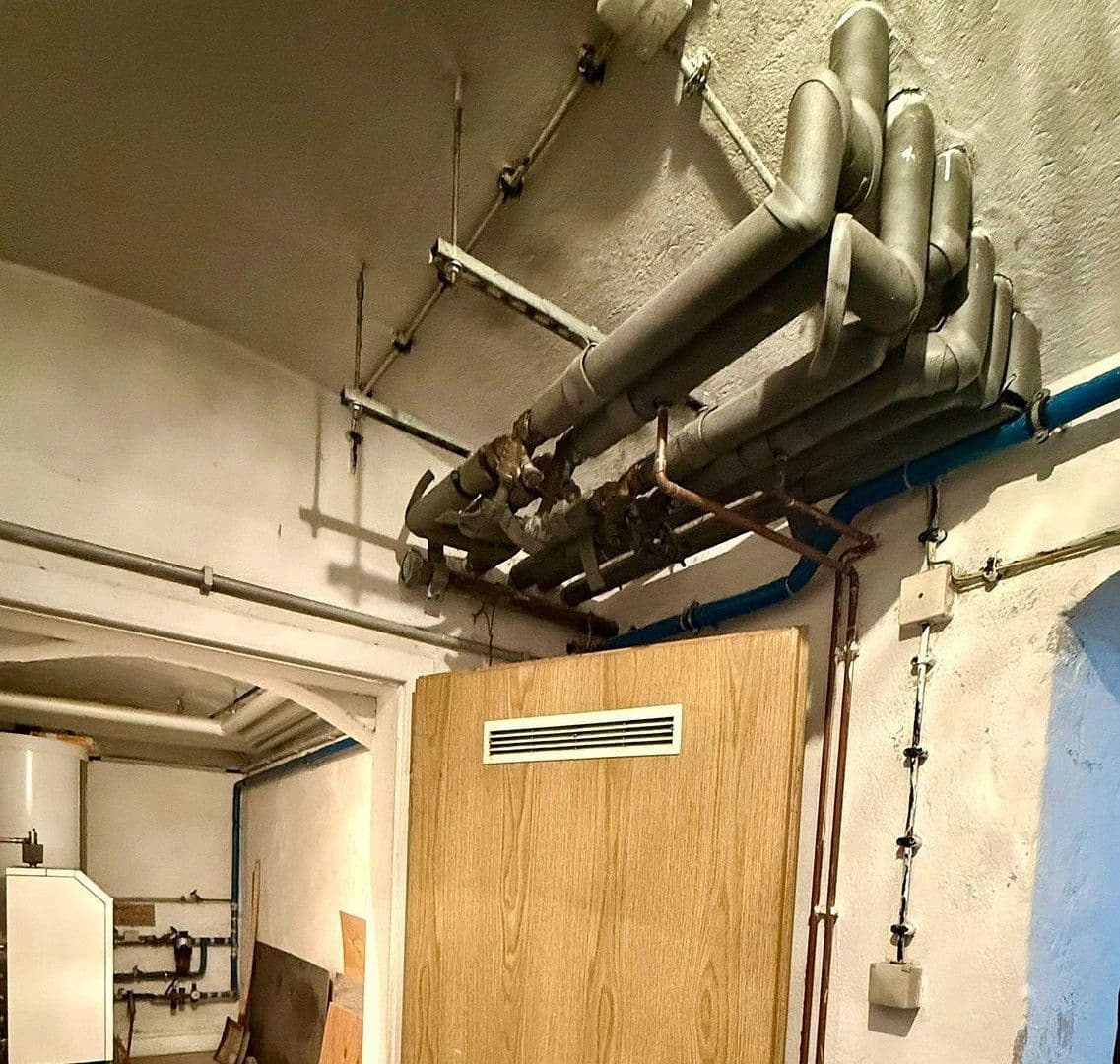 Prodej domu 357 m², pozemek 720 m², Bahnhofstraße 9, Dresden, Sasko Prodej domu 357 m², pozemek 720 m², Bahnhofstraße 9, Dresden, Sasko