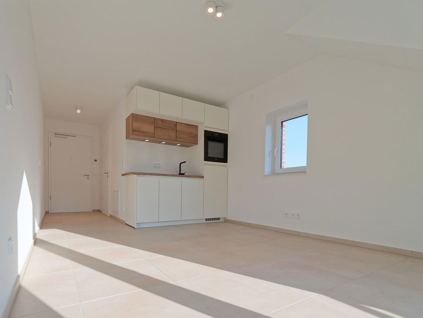 Pronájem bytu 1+1 25 m², Münster, Severní Porýní-Vestfálsko Pronájem bytu 1+1 25 m², Münster, Severní Porýní-Vestfálsko