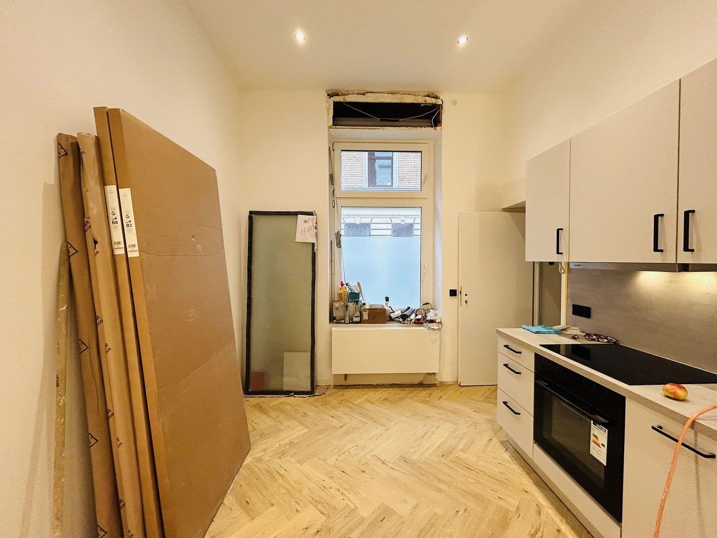 Pronájem bytu 4+1 85 m², Köln, Severní Porýní-Vestfálsko Pronájem bytu 4+1 85 m², Köln, Severní Porýní-Vestfálsko