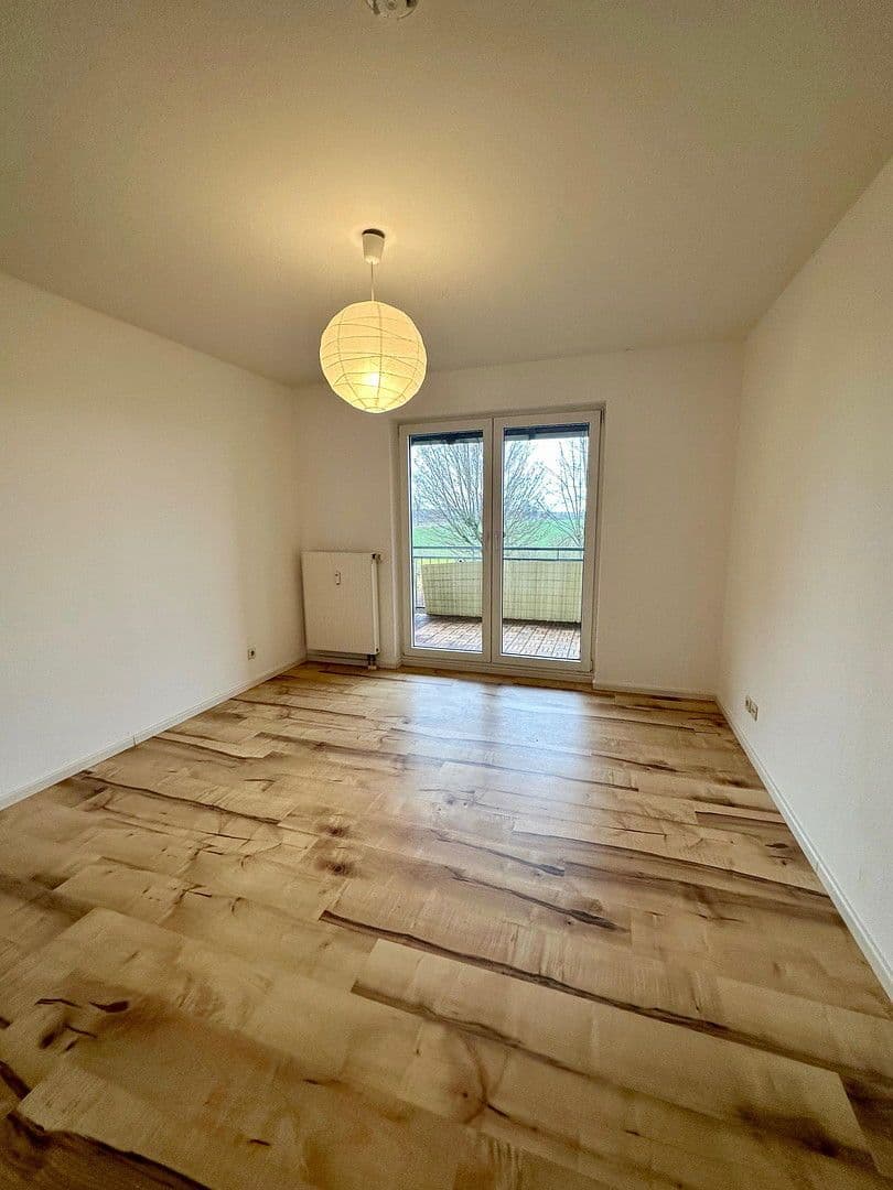Pronájem bytu 3+1 86 m², Am Kornfeld 3, Schönefeld, Braniborsko Pronájem bytu 3+1 86 m², Am Kornfeld 3, Schönefeld, Braniborsko