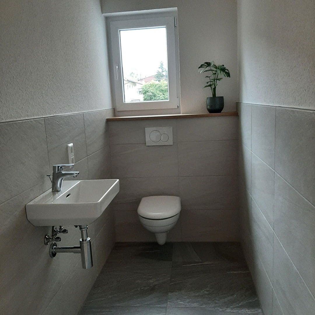 Pronájem domu 110 m², pozemek 800 m², Rot an der Rot, Bádensko-Württembersko Pronájem domu 110 m², pozemek 800 m², Rot an der Rot, Bádensko-Württembersko