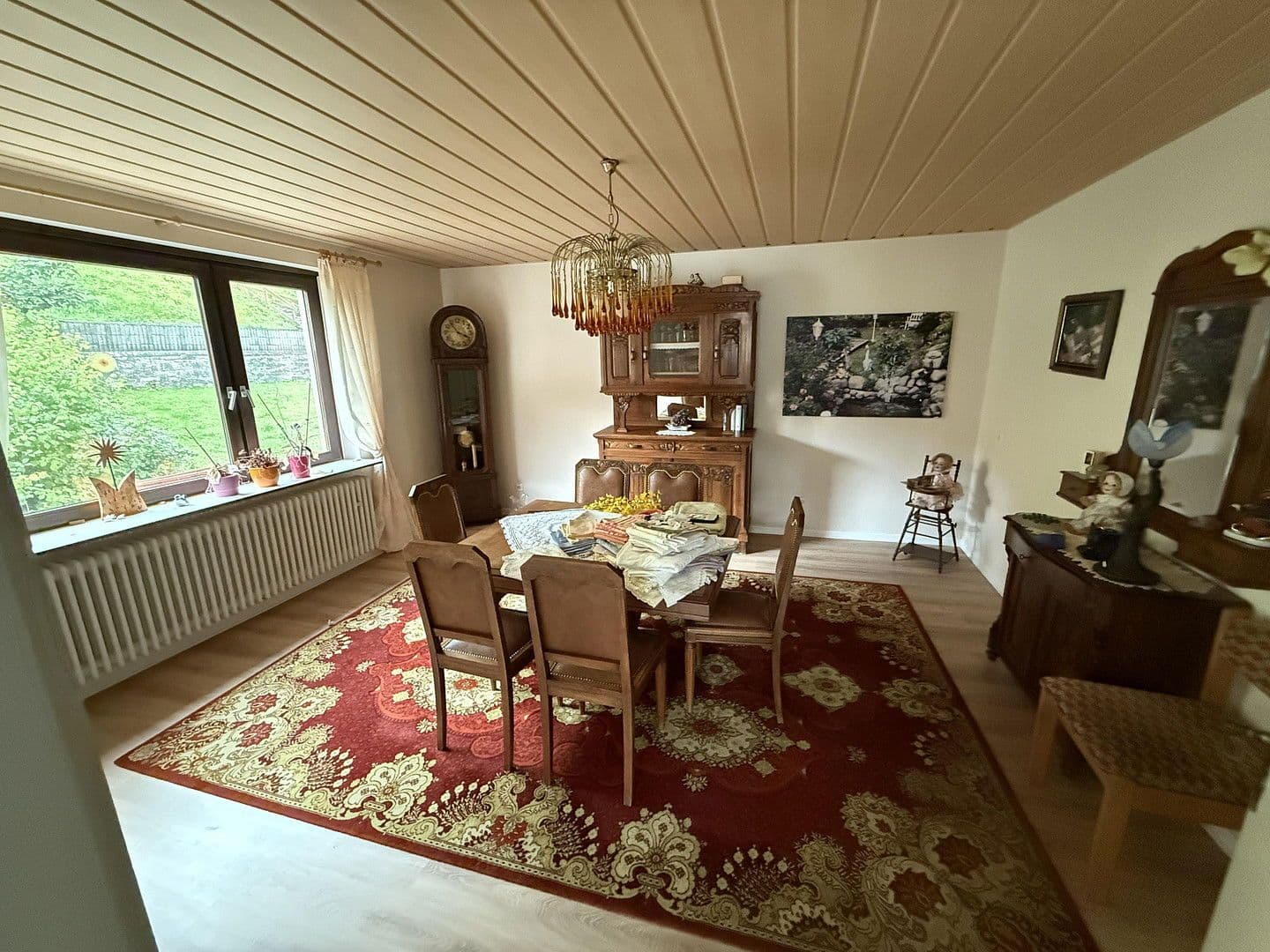 Prodej domu 405 m², pozemek 1.700 m², Klosterstraße 19, Offenbach-Hundheim, Porýní-Falc Prodej domu 405 m², pozemek 1.700 m², Klosterstraße 19, Offenbach-Hundheim, Porýní-Falc