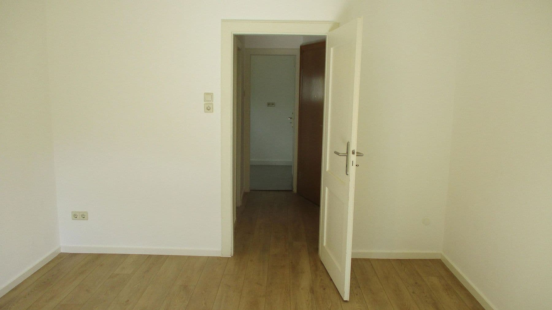 Prodej bytu 2+kk 57 m², Stuttgart, Bádensko-Württembersko Prodej bytu 2+kk 57 m², Stuttgart, Bádensko-Württembersko