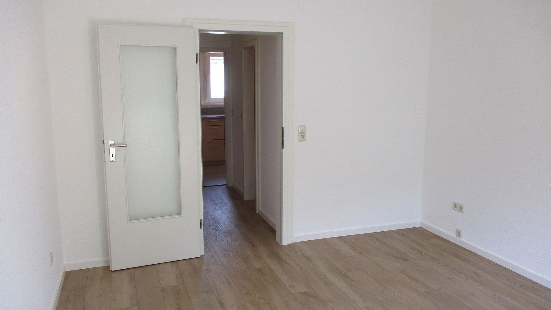 Prodej bytu 2+kk 57 m², Stuttgart, Bádensko-Württembersko Prodej bytu 2+kk 57 m², Stuttgart, Bádensko-Württembersko