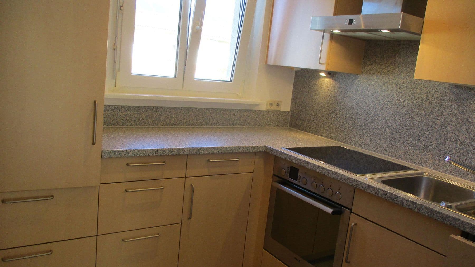 Prodej bytu 2+kk 57 m², Stuttgart, Bádensko-Württembersko Prodej bytu 2+kk 57 m², Stuttgart, Bádensko-Württembersko