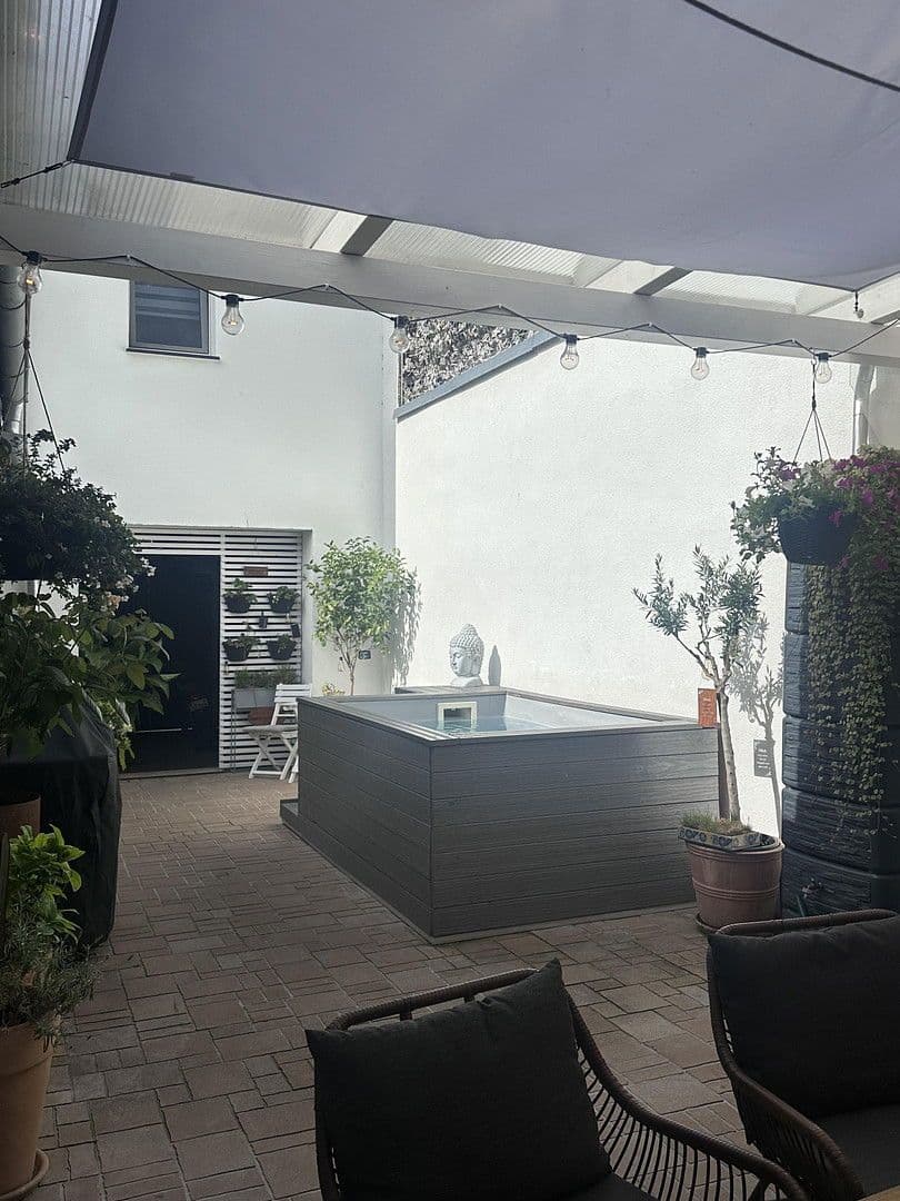 Prodej domu 115 m², pozemek 150 m², Leipzig, Sasko Prodej domu 115 m², pozemek 150 m², Leipzig, Sasko