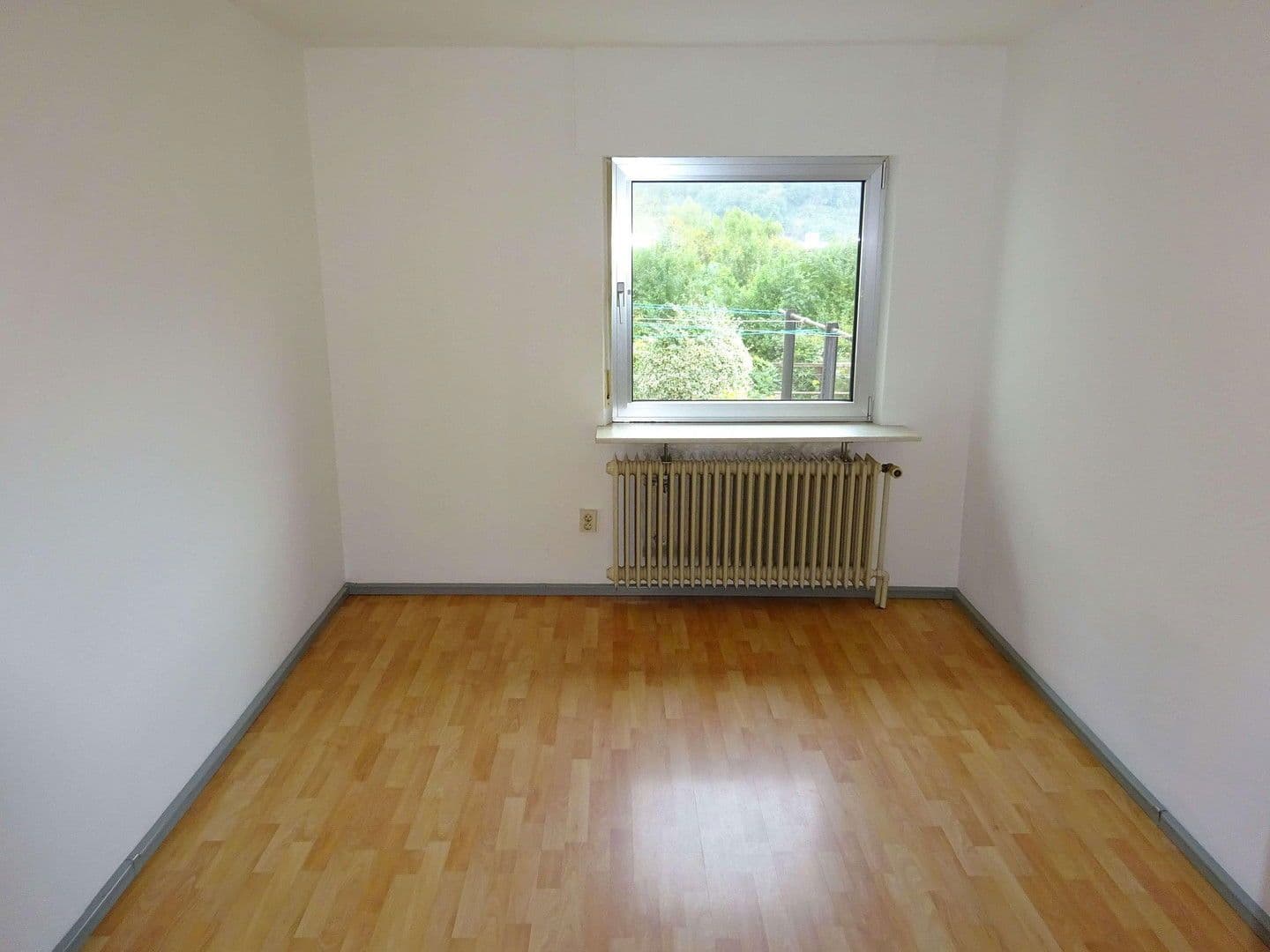 Prodej domu 140 m², pozemek 542 m², Baumbuschstr. 31 und 31 a, Rodalben, Porýní-Falc Prodej domu 140 m², pozemek 542 m², Baumbuschstr. 31 und 31 a, Rodalben, Porýní-Falc