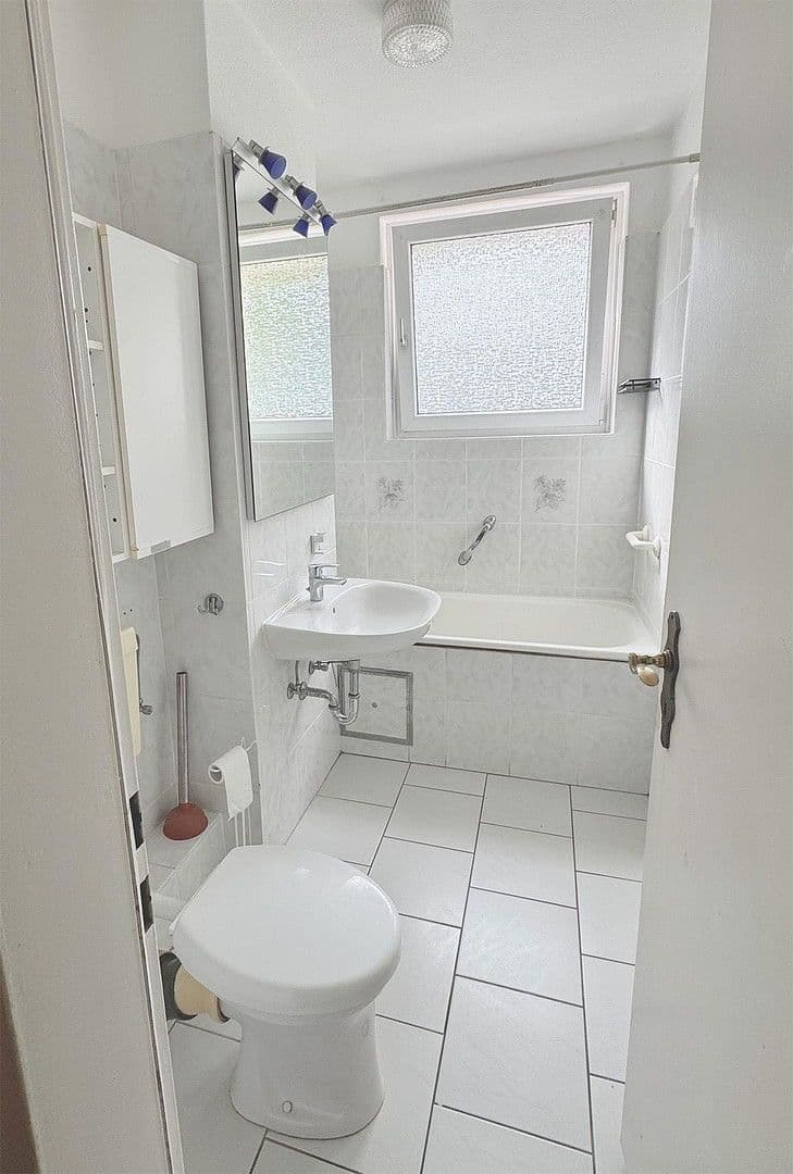 Prodej bytu 3+1 70 m², Bremen, Bremen Prodej bytu 3+1 70 m², Bremen, Bremen