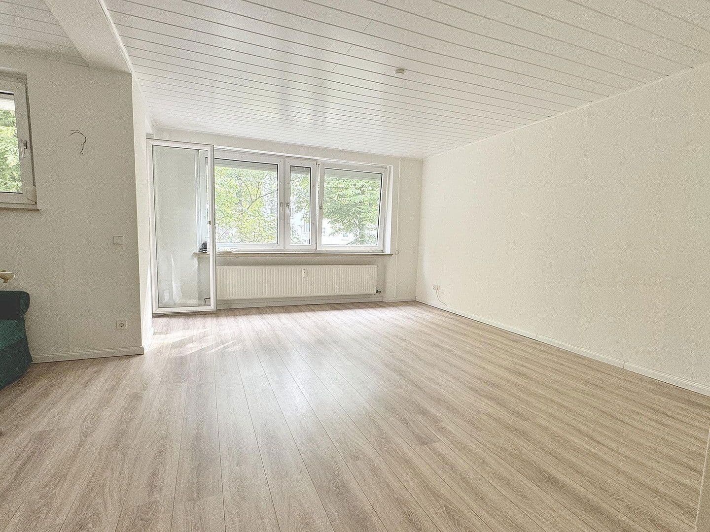 Prodej bytu 3+1 70 m², Bremen, Bremen Prodej bytu 3+1 70 m², Bremen, Bremen