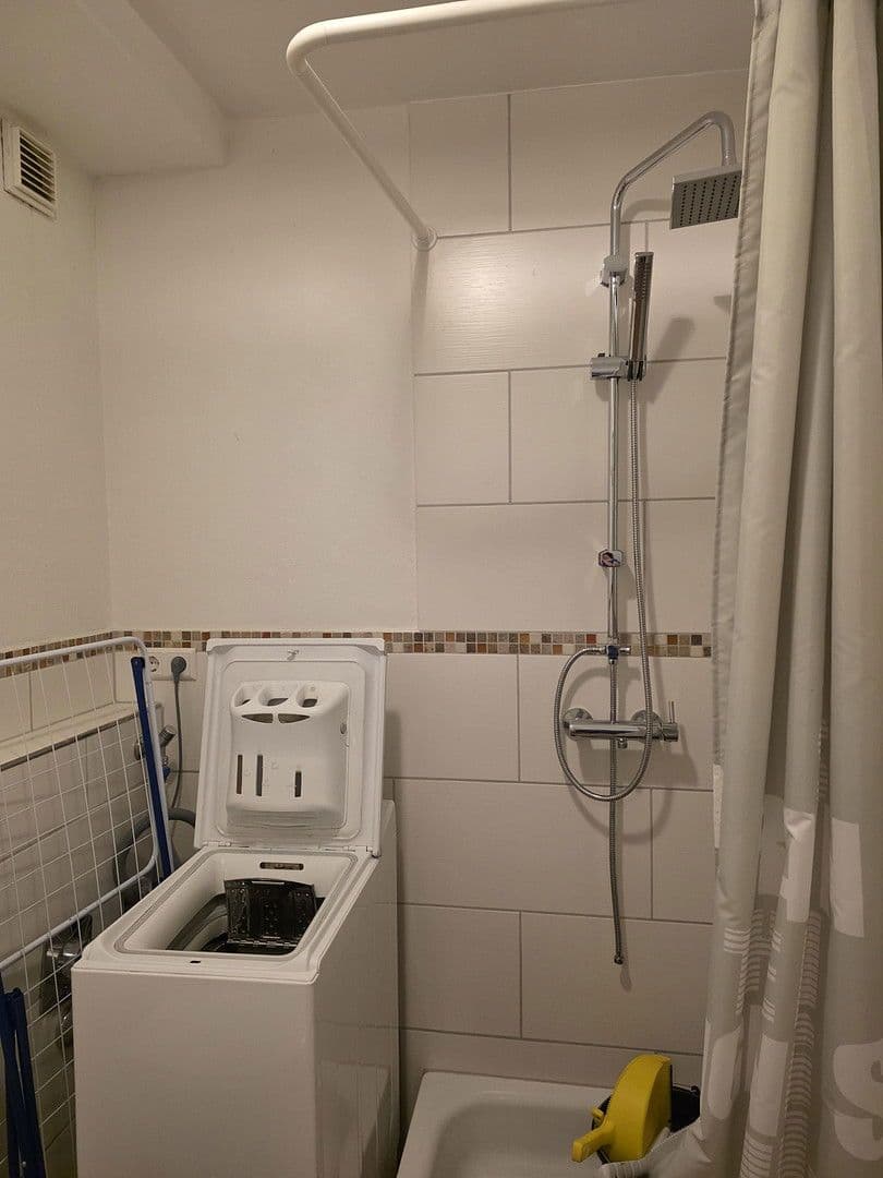 Pronájem bytu 3+1 83 m², Landau, Porýní-Falc Pronájem bytu 3+1 83 m², Landau, Porýní-Falc