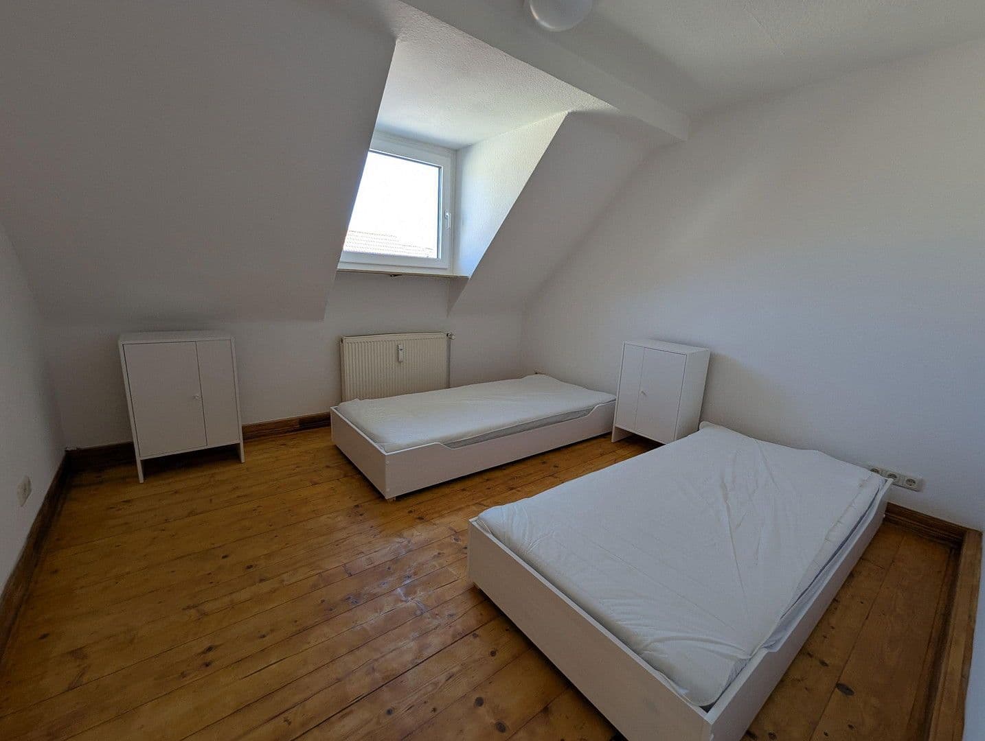 Prodej bytu 4+1 84 m², Schloßstraße 3, Troisdorf, Severní Porýní-Vestfálsko Prodej bytu 4+1 84 m², Schloßstraße 3, Troisdorf, Severní Porýní-Vestfálsko