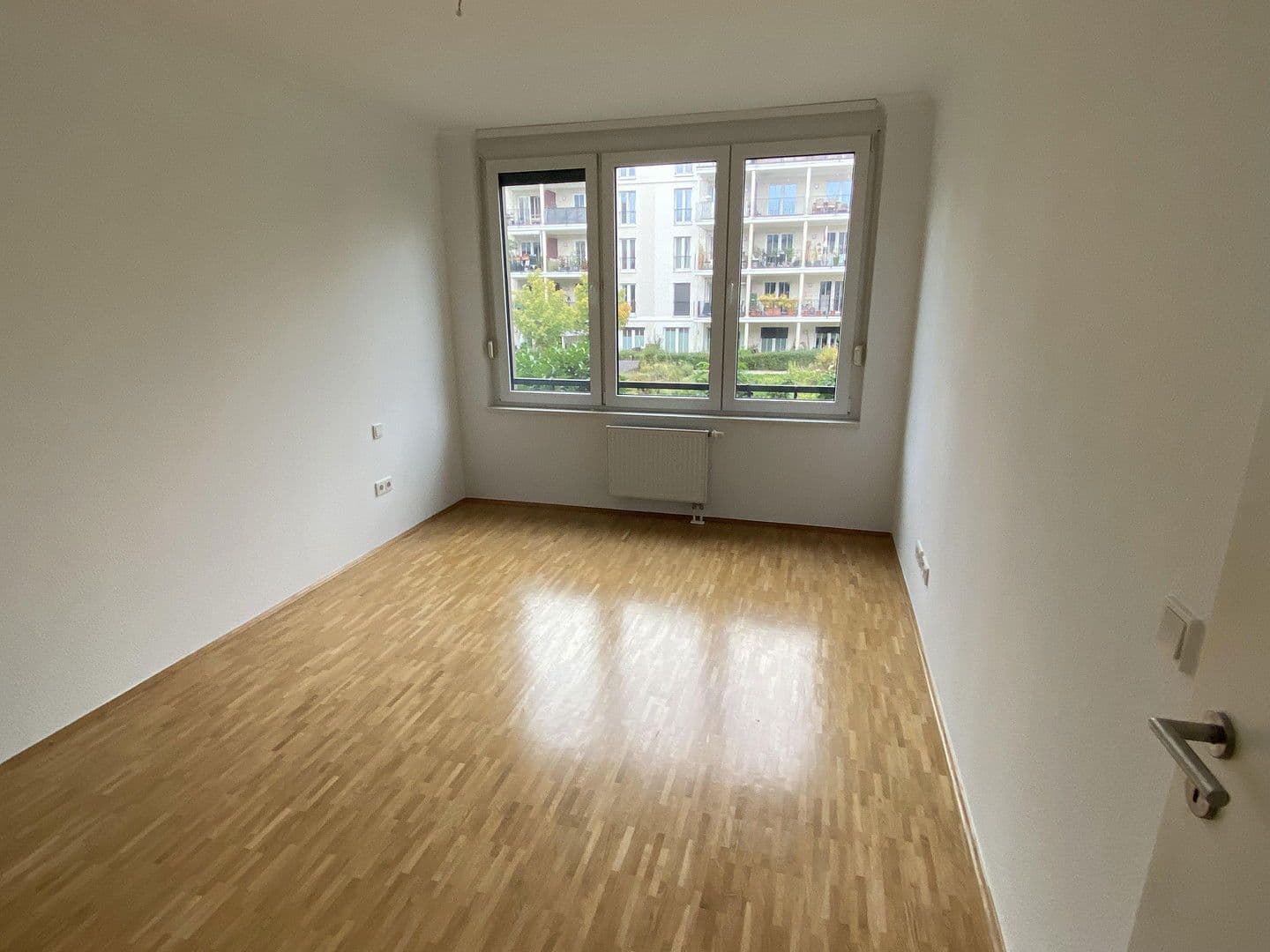 Prodej bytu 4+1 105 m², Kriegkstrasse 67, Frankfurt, Hessen Prodej bytu 4+1 105 m², Kriegkstrasse 67, Frankfurt, Hessen