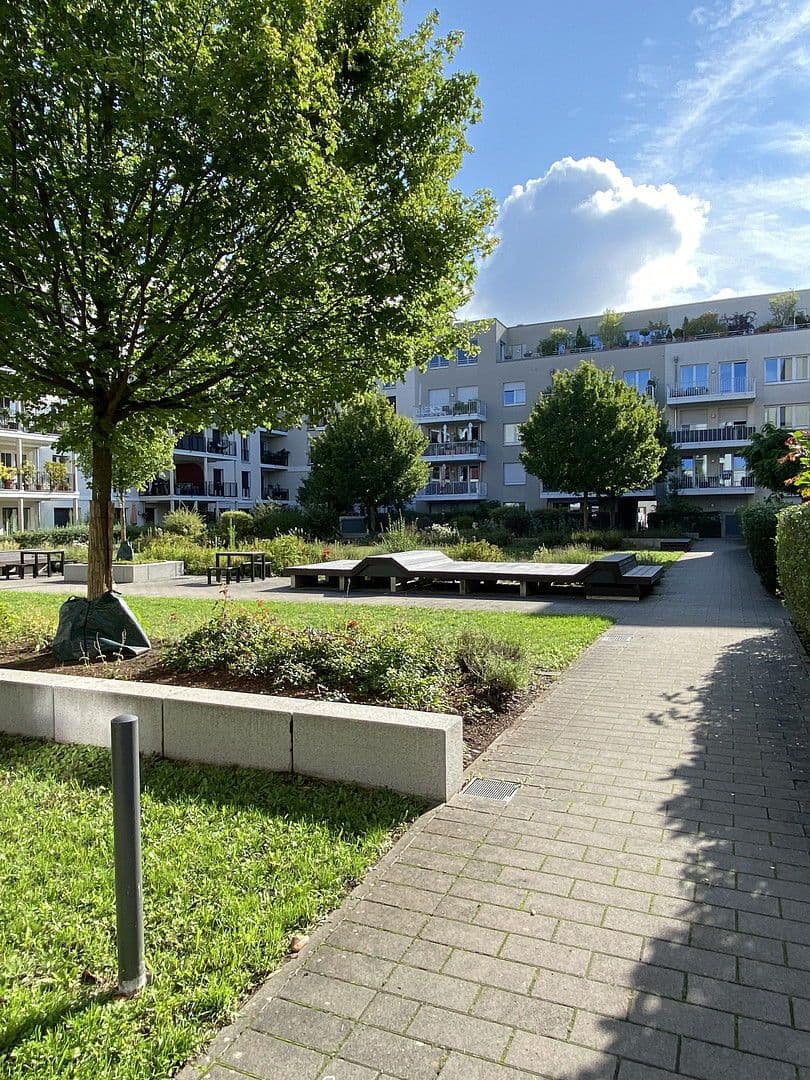 Prodej bytu 4+1 105 m², Kriegkstrasse 67, Frankfurt, Hessen Prodej bytu 4+1 105 m², Kriegkstrasse 67, Frankfurt, Hessen