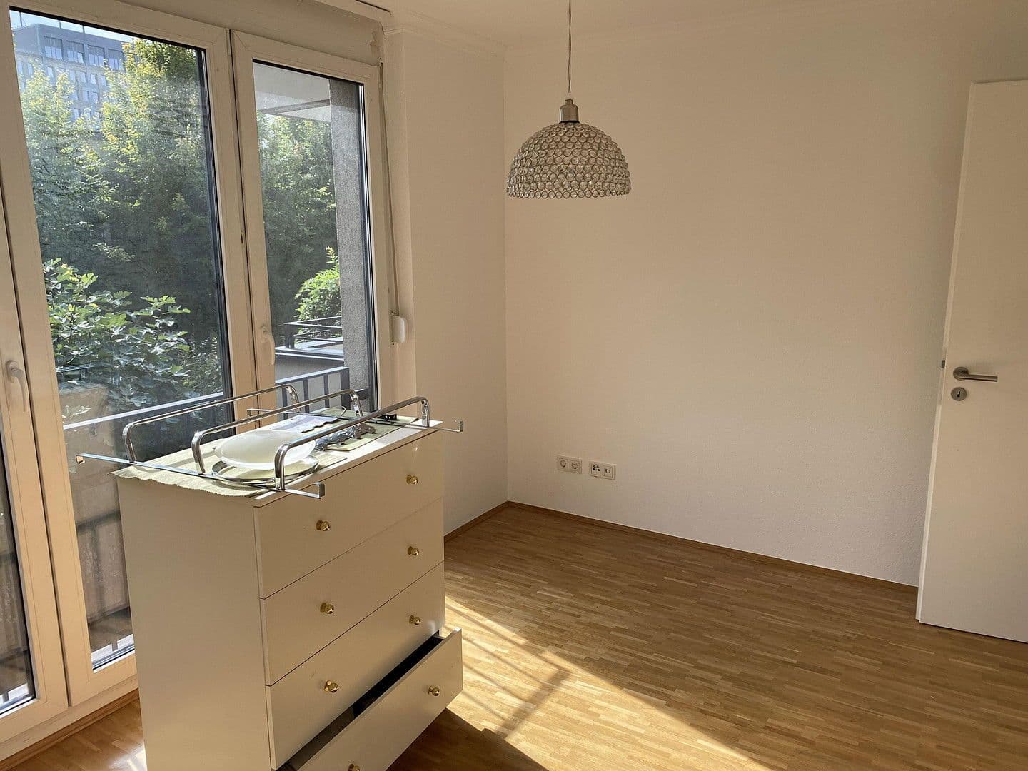 Prodej bytu 4+1 105 m², Kriegkstrasse 67, Frankfurt, Hessen Prodej bytu 4+1 105 m², Kriegkstrasse 67, Frankfurt, Hessen