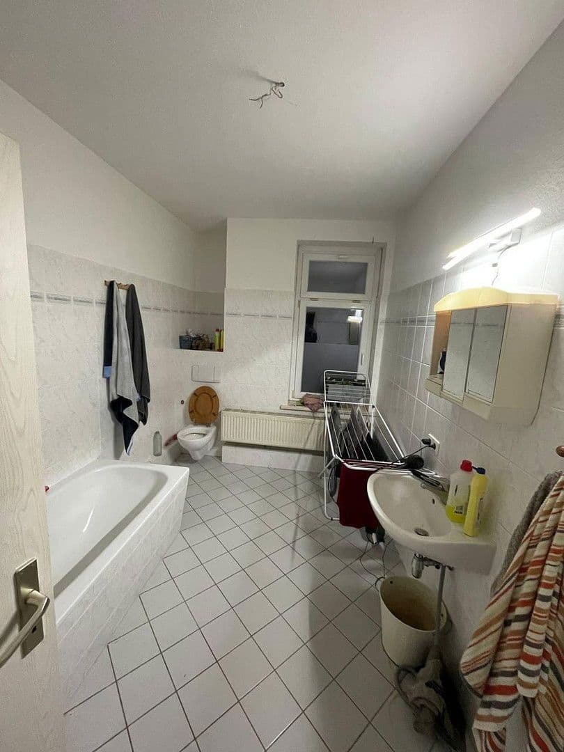 Pronájem bytu 2+1 55 m², Weberstraße 4, Zwenkau, Sasko Pronájem bytu 2+1 55 m², Weberstraße 4, Zwenkau, Sasko