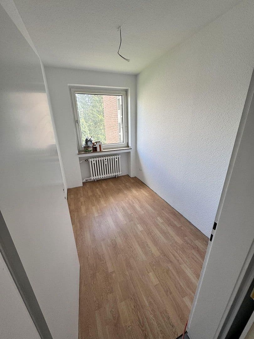 Pronájem bytu 3+1 65 m², Hilden, Severní Porýní-Vestfálsko Pronájem bytu 3+1 65 m², Hilden, Severní Porýní-Vestfálsko