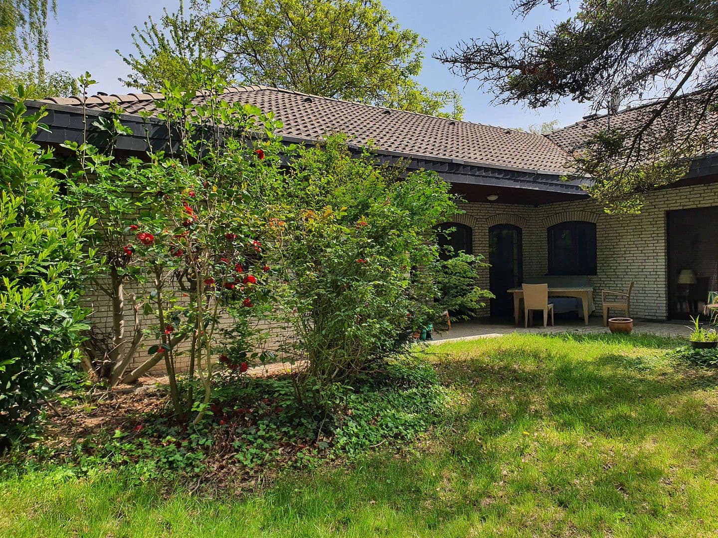 Prodej domu 197 m², pozemek 1.552 m², Korschenbroich, Severní Porýní-Vestfálsko Prodej domu 197 m², pozemek 1.552 m², Korschenbroich, Severní Porýní-Vestfálsko