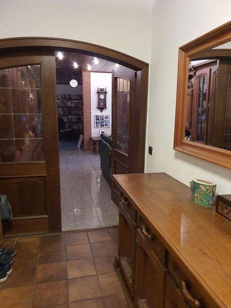 Prodej domu 197 m², pozemek 1.552 m², Korschenbroich, Severní Porýní-Vestfálsko Prodej domu 197 m², pozemek 1.552 m², Korschenbroich, Severní Porýní-Vestfálsko