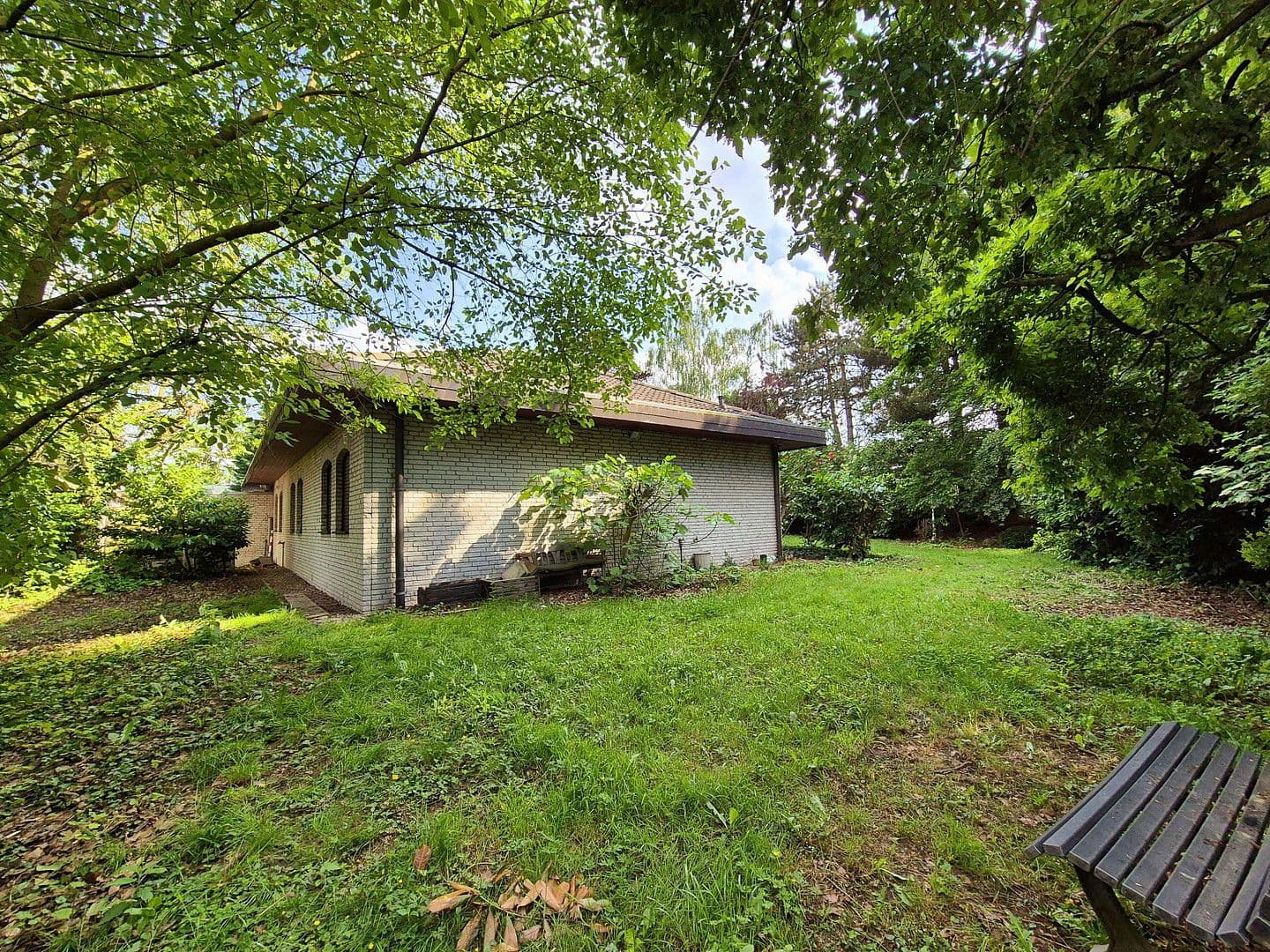 Prodej domu 197 m², pozemek 1.552 m², Korschenbroich, Severní Porýní-Vestfálsko Prodej domu 197 m², pozemek 1.552 m², Korschenbroich, Severní Porýní-Vestfálsko