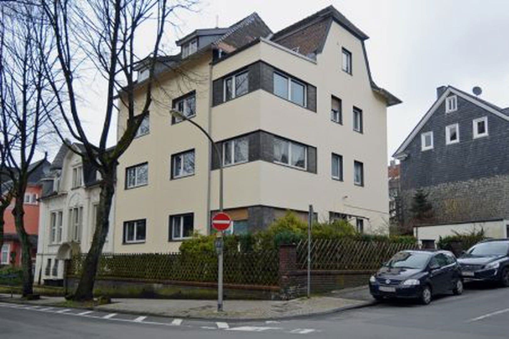 Pronájem bytu 4+1 124 m², Gewerbeschulstraße 11, Remscheid, Severní Porýní-Vestfálsko Pronájem bytu 4+1 124 m², Gewerbeschulstraße 11, Remscheid, Severní Porýní-Vestfálsko