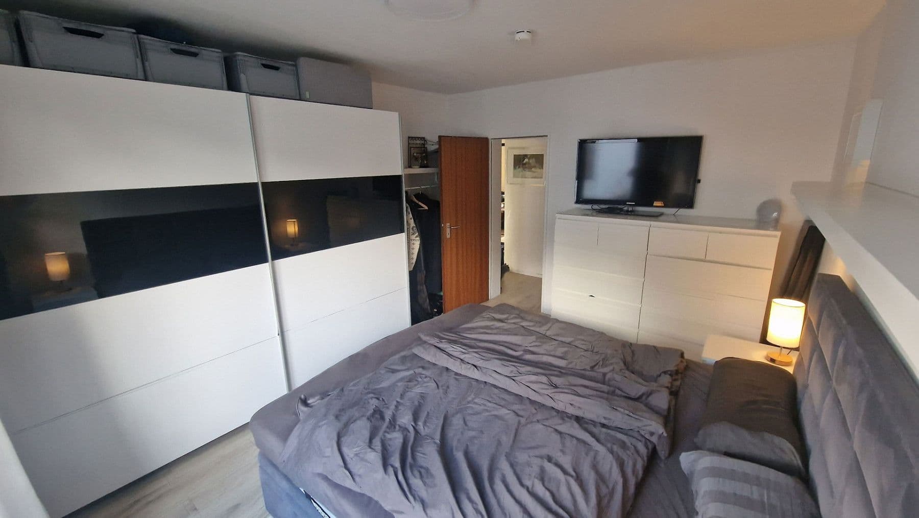 Pronájem bytu 3+1 85 m², Bremen, Bremen Pronájem bytu 3+1 85 m², Bremen, Bremen