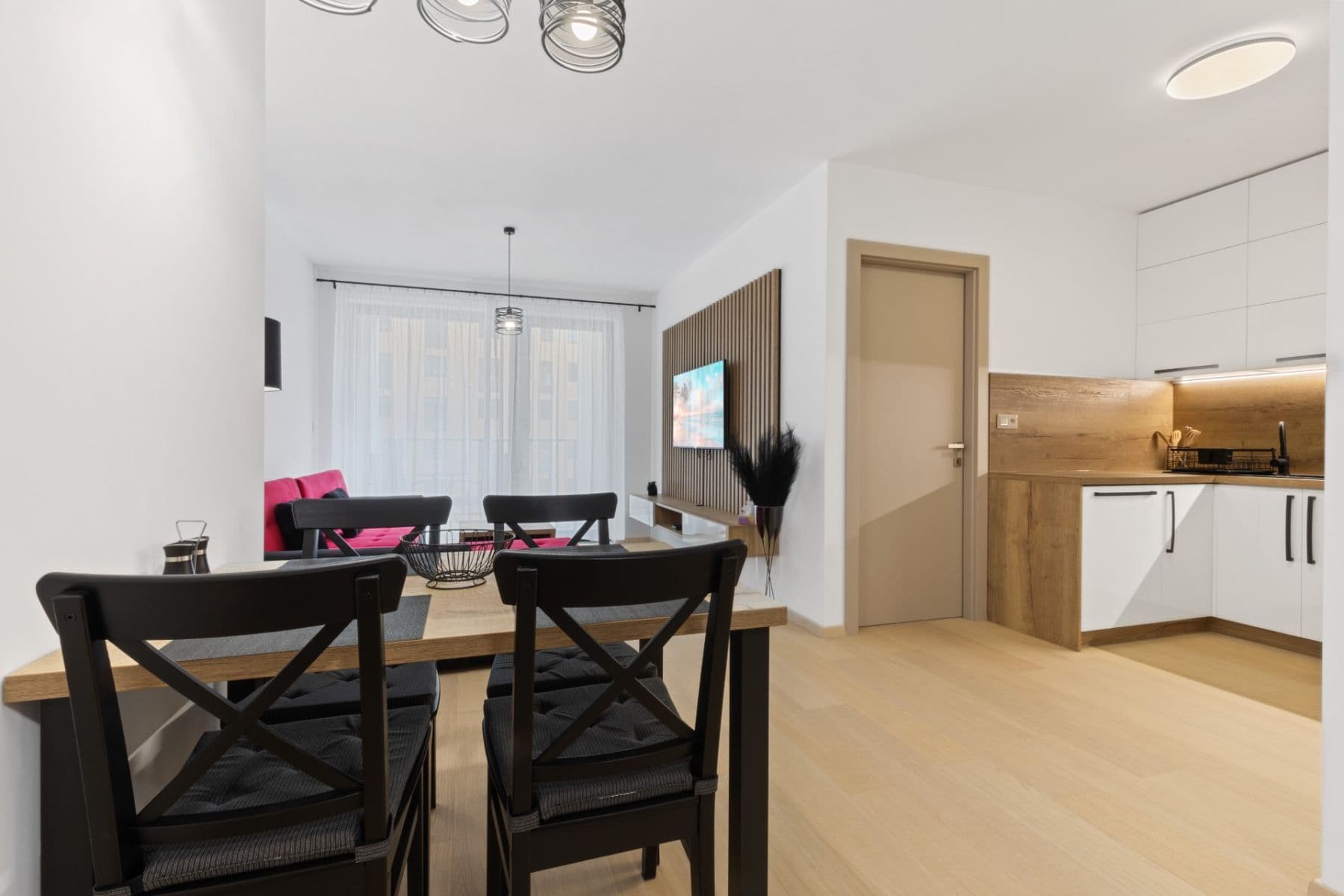 Pronájem bytu 2+1 55 m², Trnavská cesta, Ružinov, Bratislavský kraj Pronájem bytu 2+1 55 m², Trnavská cesta, Ružinov, Bratislavský kraj
