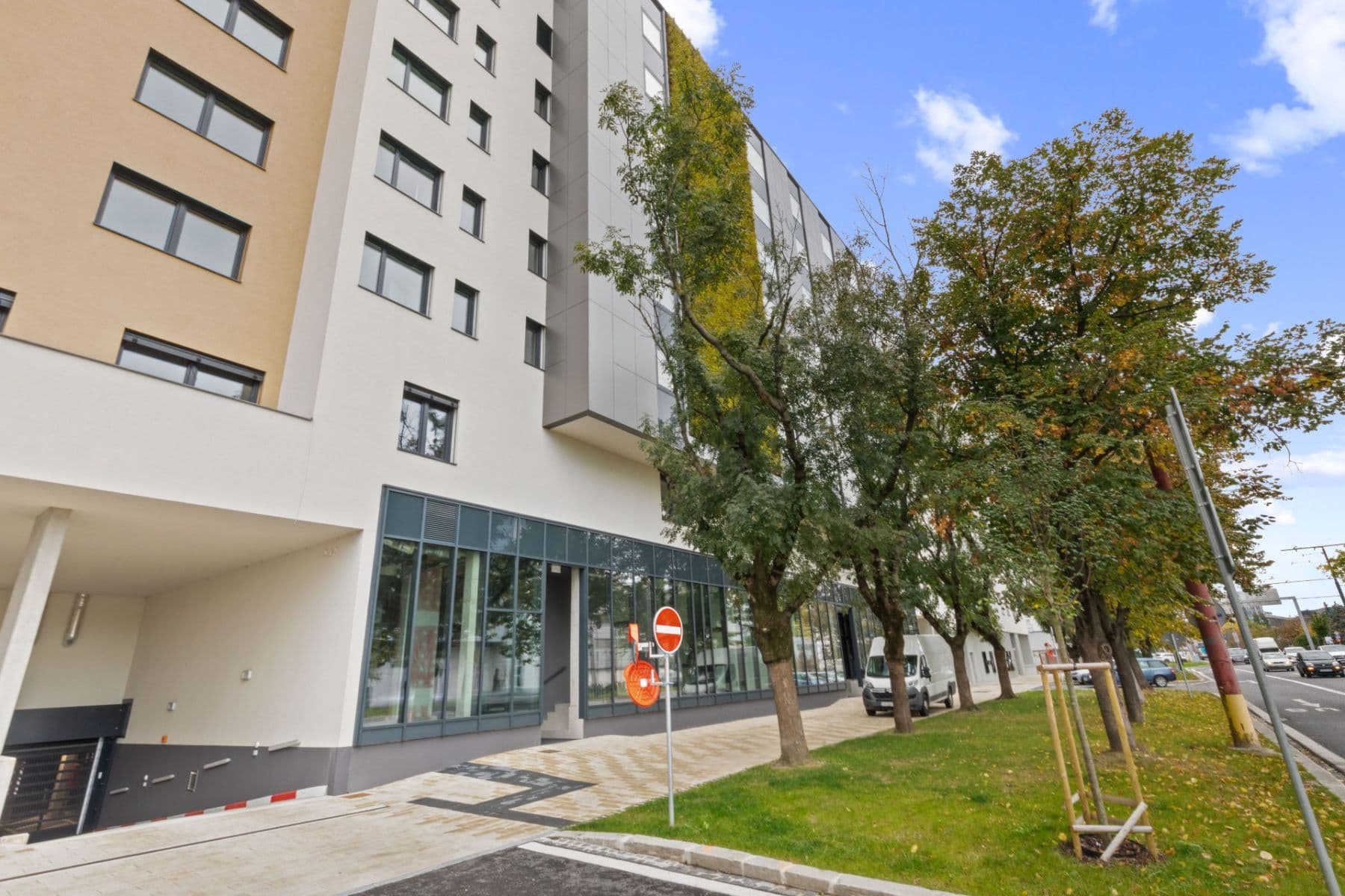 Pronájem bytu 2+1 55 m², Trnavská cesta, Ružinov, Bratislavský kraj Pronájem bytu 2+1 55 m², Trnavská cesta, Ružinov, Bratislavský kraj
