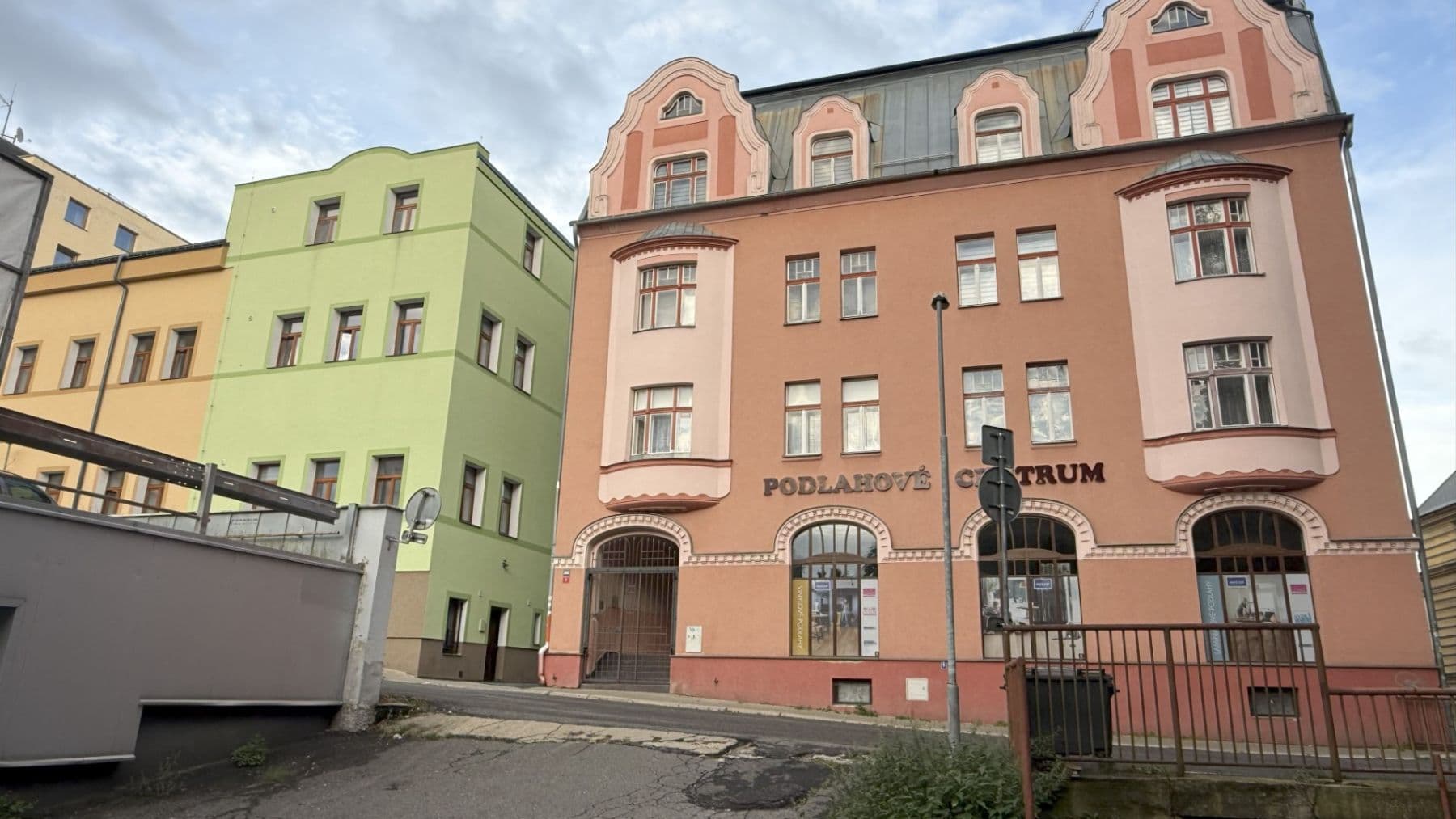 Pronájem bytu 3+1 105 m², Fügnerova, Jablonec nad Nisou, Liberecký kraj Pronájem bytu 3+1 105 m², Fügnerova, Jablonec nad Nisou, Liberecký kraj