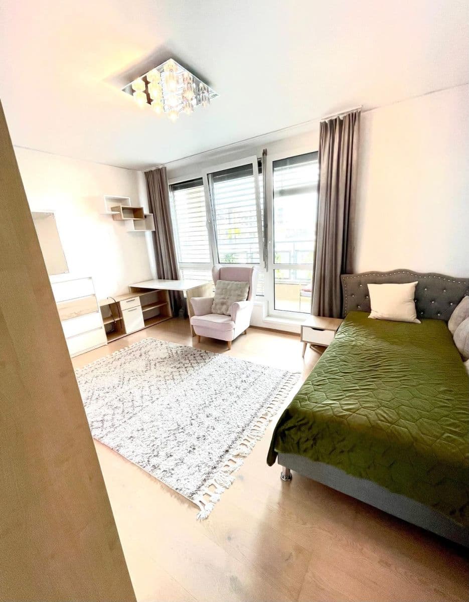 Prodej bytu 4+1 182 m², Galvaniho, Ružinov, Bratislavský kraj Prodej bytu 4+1 182 m², Galvaniho, Ružinov, Bratislavský kraj