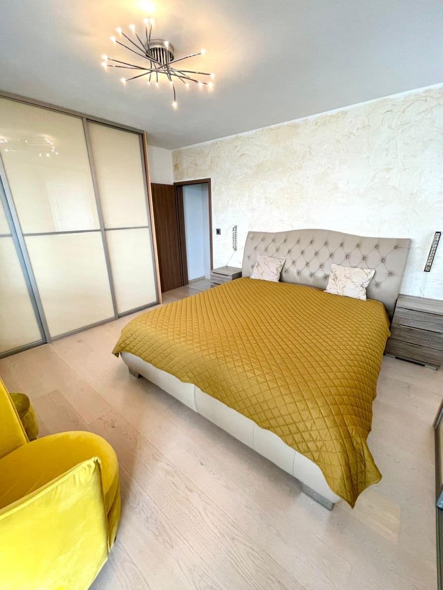 Prodej bytu 4+1 182 m², Galvaniho, Ružinov, Bratislavský kraj Prodej bytu 4+1 182 m², Galvaniho, Ružinov, Bratislavský kraj