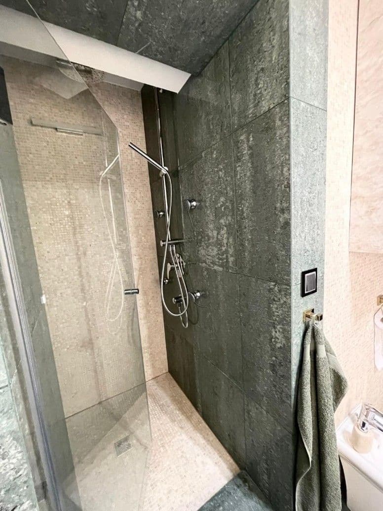 Prodej bytu 4+1 182 m², Galvaniho, Ružinov, Bratislavský kraj Prodej bytu 4+1 182 m², Galvaniho, Ružinov, Bratislavský kraj