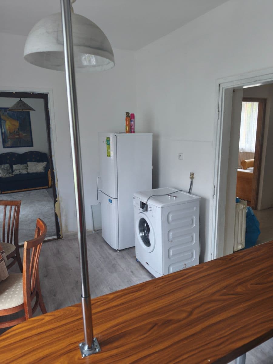Pronájem bytu 2+1 70 m², Nádražní, Veverská Bítýška, Jihomoravský kraj Pronájem bytu 2+1 70 m², Nádražní, Veverská Bítýška, Jihomoravský kraj