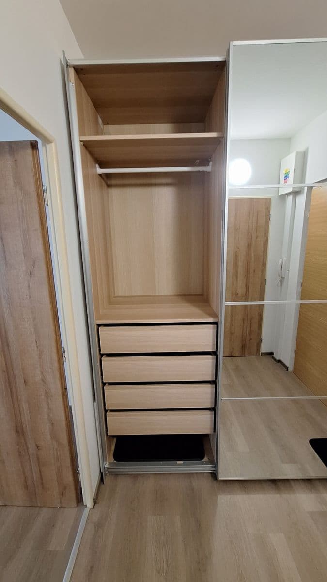 Pronájem bytu 1+kk 31 m², Rabštejnská, Plzeň, Plzeňský kraj Pronájem bytu 1+kk 31 m², Rabštejnská, Plzeň, Plzeňský kraj