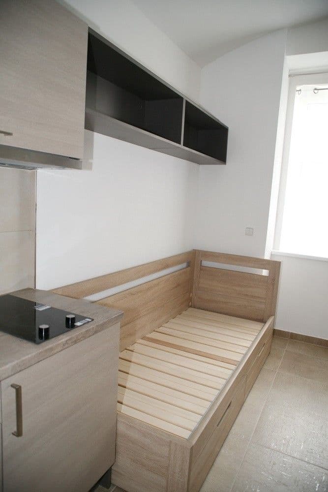 Pronájem bytu 1+kk 20 m², Československé armády, Praha, Praha Pronájem bytu 1+kk 20 m², Československé armády, Praha, Praha