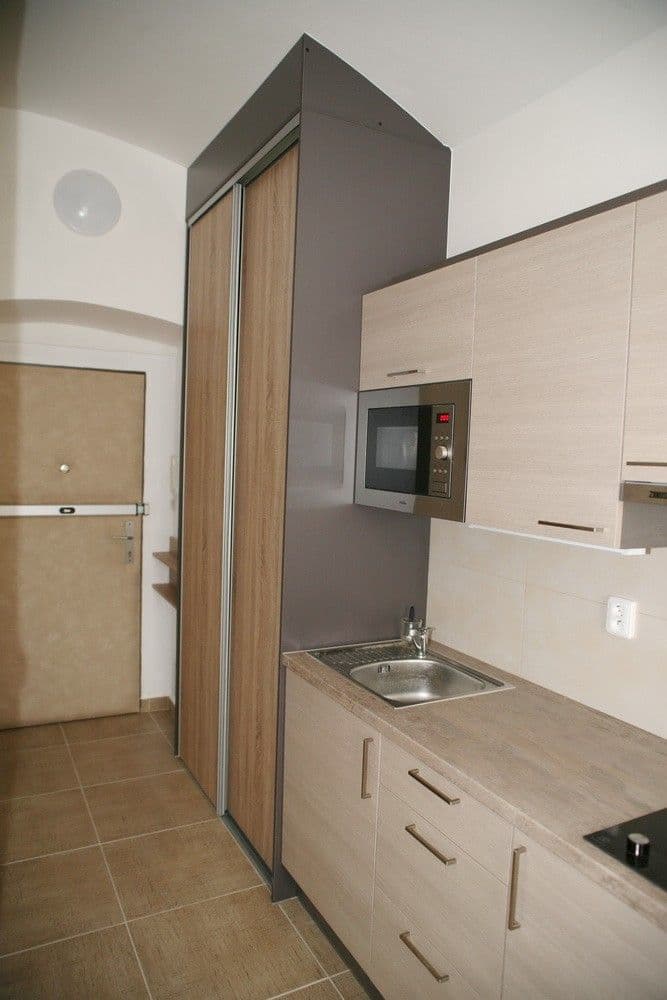Pronájem bytu 1+kk 20 m², Československé armády, Praha, Praha Pronájem bytu 1+kk 20 m², Československé armády, Praha, Praha